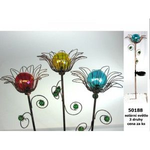SOLÁRNÍ LAMPIČKA - KVĚTINA 82CM, zahradní světelná dekorace, dárek Kovová solární lampička s motivem květiny, dekorace do květinového záhonu 